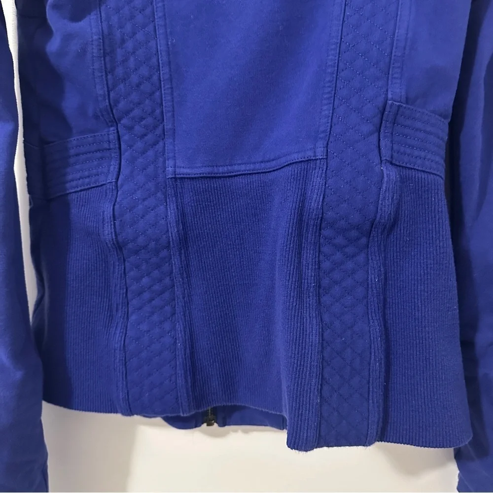 Lululemon It’s Happening Workout Running Jacket In Pigment Blue Size 4 Women’s - Picture 12 of 16